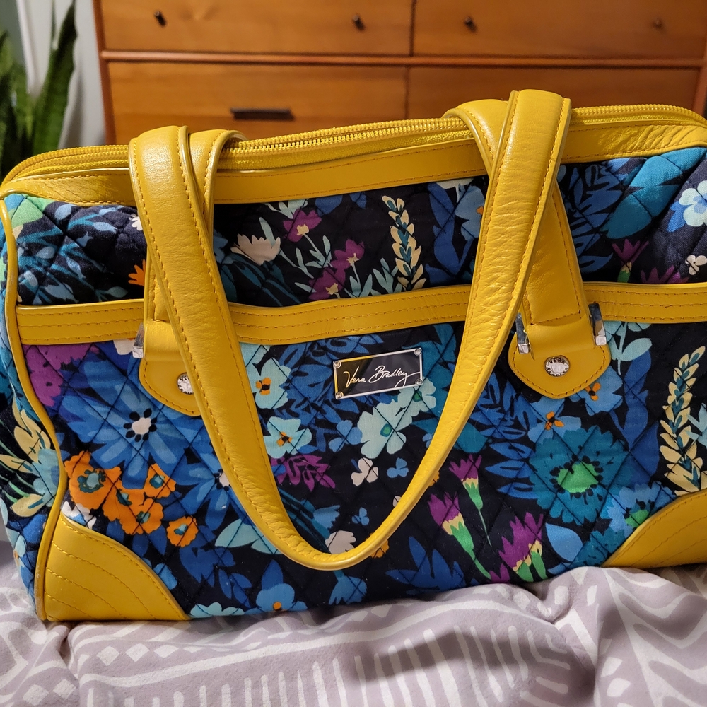 Vera Bradley Yellow Trim Blue Floral Women's Bag